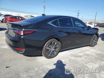 Trzecie zdjęcie samochodu z tyłu: 2025 LEXUS ES 300H BASE VIN:58ADA1C15SU059425 - miniatura