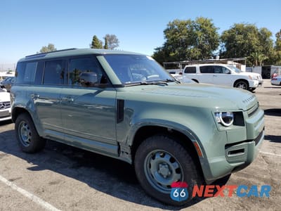 Czwarte zdjęcie samochodu z boku: 2022 LAND ROVER DEFENDER 110 VIN:SALEK7RX2N2091401 - miniatura