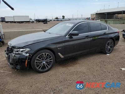 2022 BMW 530E WBA13AG07NCK61720 - główne zdjęcie licytacji z USA - miniatura