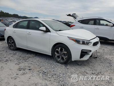Czwarte zdjęcie samochodu z boku: 2019 KIA FORTE FE VIN:3KPF24AD1KE078598 - miniatura