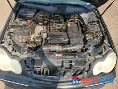 Zdjęcie 11 z 13 samochodu: 2005 MERCEDES-BENZ C 230K SPORT SEDAN VIN:WDBRF40J85F631460 - miniatura