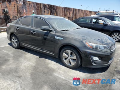 Czwarte zdjęcie samochodu z boku: 2015 KIA OPTIMA HYBRID VIN:KNAGM4AD5F5086703 - miniatura