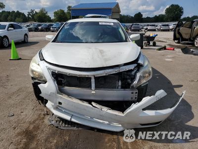 Piąte zdjęcie samochodu w środku: 2014 NISSAN ALTIMA 2.5 VIN:1N4AL3AP4EN341121 - miniatura