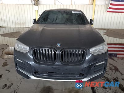 Piąte zdjęcie samochodu w środku: 2019 BMW X4 XDRIVE30I VIN:5UXUJ3C5XKLG56670 - miniatura
