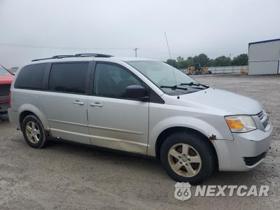 Czwarte zdjęcie samochodu z boku: 2010 DODGE GRAND CARAVAN SE VIN:2D4RN4DE8AR307609 - miniatura