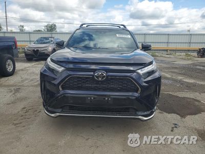 Piąte zdjęcie samochodu w środku: 2025 TOYOTA RAV4 XSE VIN:JTMFB3FV1SD240873 - miniatura