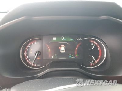 Zdjęcie 9 z 16 samochodu: 2025 TOYOTA RAV4 XLE VIN:2T3P1RFV1SW551832 - miniatura