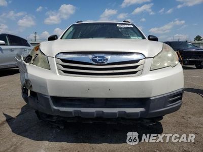 Piąte zdjęcie samochodu w środku: 2011 SUBARU OUTBACK 2.5I VIN:4S4BRBAC6B1407090 - miniatura