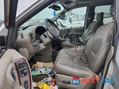 Zdjęcie 7 z 13 samochodu: 2003 CHRYSLER TOWN & COUNTRY LIMITED VIN:2C8GP64L13R377057 - miniatura