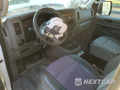 Zdjęcie 8 z 15 samochodu: 2014 NISSAN NV 1500 VIN:1N6BF0KM1EN103765 - miniatura