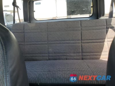 Zdjęcie 10 z 13 samochodu: 1999 JEEP CHEROKEE SPORT VIN:1J4FF68S4XL610682 - miniatura