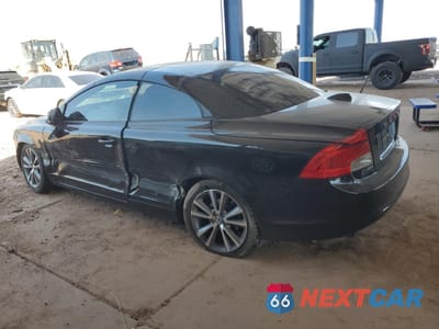 Drugie zdjęcie samochodu z przodu: 2013 VOLVO C70 T5 VIN:YV1672MC5DJ141629 - miniatura