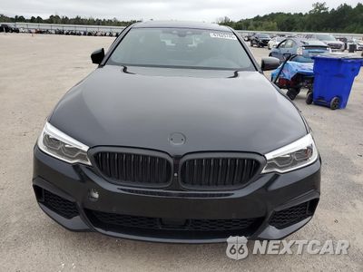 Piąte zdjęcie samochodu w środku: 2018 BMW M550XI VIN:WBAJB9C50JB036218 - miniatura