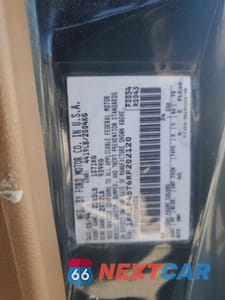 Zdjęcie 12 z 14 samochodu: 1994 FORD MUSTANG GT VIN:1FALP45T6RF202120 - miniatura