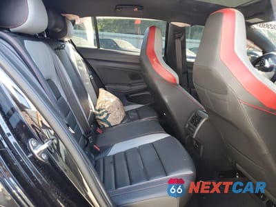 Zdjęcie 10 z 13 samochodu: 2022 VOLKSWAGEN GTI SE VIN:WVW387CD4NW122717 - miniatura