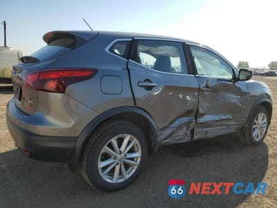 Trzecie zdjęcie samochodu z tyłu: 2018 NISSAN QASHQAI VIN:JN1BJ1CR3JW259914 - miniatura