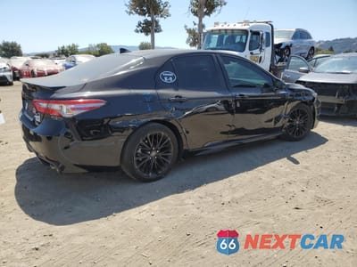 Trzecie zdjęcie samochodu z tyłu: 2019 TOYOTA CAMRY L VIN:4T1B11HK6KU245023 - miniatura