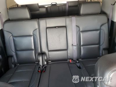 Zdjęcie 10 z 13 samochodu: 2017 CHEVROLET SUBURBAN K1500 LT VIN:1GNSKHKC2HR332075 - miniatura