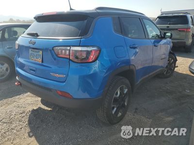 Trzecie zdjęcie samochodu z tyłu: 2018 JEEP COMPASS TRAILHAWK VIN:3C4NJDDB4JT146119 - miniatura