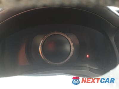 Zdjęcie 9 z 12 samochodu: 2017 LEXUS IS 350 VIN:JTHBE1D22H5031386 - miniatura