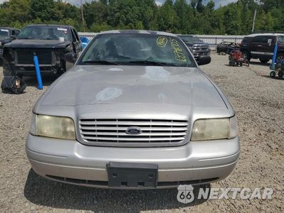 Piąte zdjęcie samochodu w środku: 2007 FORD CROWN VICTORIA VIN:2FDHP74W07X116857 - miniatura