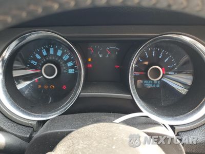 Zdjęcie 9 z 14 samochodu: 2014 FORD MUSTANG VIN:1ZVBP8AMXE5317036 - miniatura