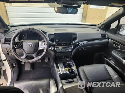 Zdjęcie 9 z 10 samochodu: 2021 HONDA PASSPORT TOURING VIN:5FNYF7H9XMB009275 - miniatura