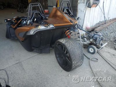 Drugie zdjęcie samochodu z przodu: 2019 POLARIS SLINGSHOT SLR VIN:57XAARFA5K8131894 - miniatura