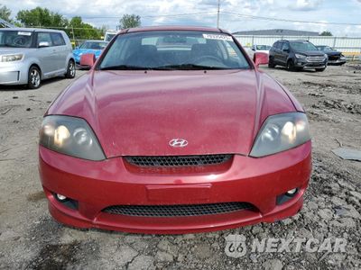 Piąte zdjęcie samochodu w środku: 2005 HYUNDAI TIBURON GT VIN:KMHHN65F25U160235 - miniatura