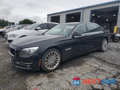2013 BMW 750 LXI WBAYF8C55DDE59238 - główne zdjęcie licytacji z USA - miniatura