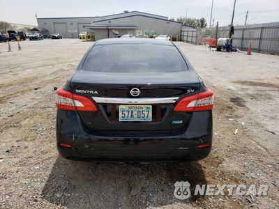 Zdjęcie 6 z 12 samochodu: 2014 NISSAN SENTRA S VIN:1N4AB7AP6EN854560 - miniatura