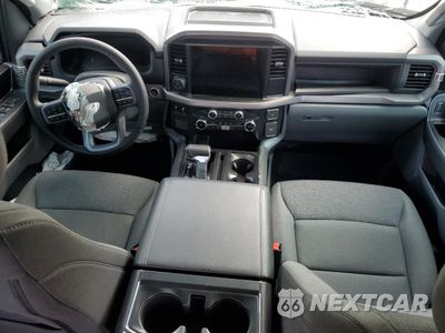 Zdjęcie 8 z 15 samochodu: 2025 FORD F150 LIGHTNING XLT VIN:1FTVW3LK9SWG15665 - miniatura