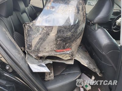 Zdjęcie 10 z 13 samochodu: 2022 TOYOTA CAMRY SE VIN:4T1G11AK5NU659981 - miniatura
