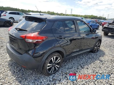 Trzecie zdjęcie samochodu z tyłu: 2020 NISSAN KICKS SR VIN:3N1CP5DV4LL516609 - miniatura