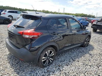 Trzecie zdjęcie samochodu z tyłu: 2020 NISSAN KICKS SR VIN:3N1CP5DV4LL516609 - miniatura