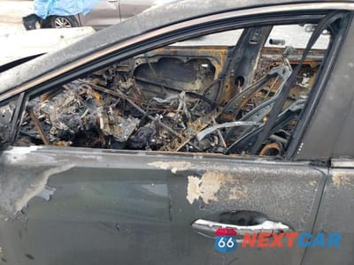 Zdjęcie 7 z 11 samochodu: 2014 HYUNDAI AZERA LIMITED VIN:KMHFH4JG5EA360626 - miniatura