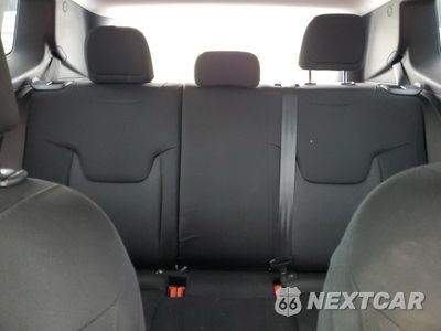Zdjęcie 10 z 16 samochodu: 2018 JEEP RENEGADE SPORT VIN:ZACCJBAB4JPH14957 - miniatura