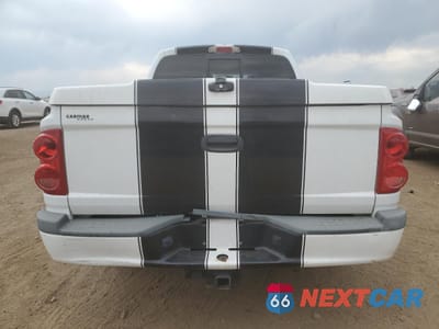 Zdjęcie 6 z 13 samochodu: 2008 DODGE DAKOTA QUAD SLT VIN:1D7HW48N58S529524 - miniatura