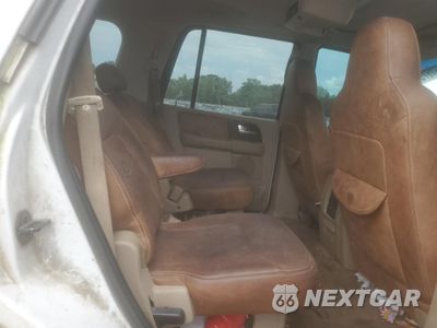 Zdjęcie 11 z 15 samochodu: 2005 FORD EXPEDITION EDDIE BAUER VIN:1FMFU17565LB07321 - miniatura