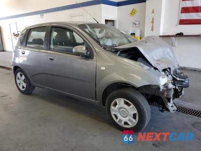 Czwarte zdjęcie samochodu z boku: 2008 CHEVROLET AVEO BASE VIN:KL1TD66678B257289 - miniatura