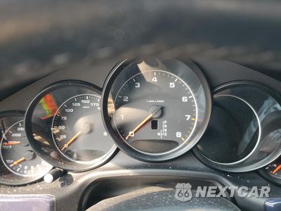 Zdjęcie 9 z 12 samochodu: 2016 PORSCHE PANAMERA 2 VIN:WP0AA2A78GL004878 - miniatura