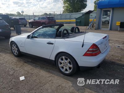 Drugie zdjęcie samochodu z przodu: 2000 MERCEDES-BENZ SLK 230 KOMPRESSOR VIN:WDBKK47F9YF149874 - miniatura