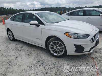 Czwarte zdjęcie samochodu z boku: 2019 FORD FUSION SE VIN:3FA6P0LU5KR124830 - miniatura