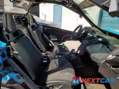 Piąte zdjęcie samochodu w środku: 2023 CAN-AM MAVERICK X3 RS TURBO RR VIN:3JBVJAV47PE000232 - miniatura