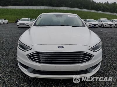Piąte zdjęcie samochodu w środku: 2018 FORD FUSION SE HYBRID VIN:3FA6P0LUXJR118794 - miniatura
