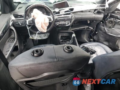 Zdjęcie 8 z 13 samochodu: 2017 BMW X1 SDRIVE28I VIN:WBXHU7C35H5H38032 - miniatura