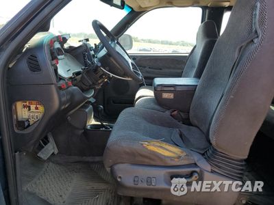 Zdjęcie 7 z 12 samochodu: 2001 DODGE RAM 1500 VIN:3B7HF13Z81M294229 - miniatura