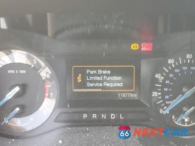 Zdjęcie 9 z 12 samochodu: 2017 FORD FUSION SE VIN:3FA6P0H7XHR164610 - miniatura