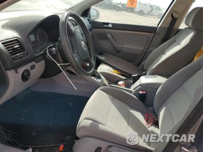 Zdjęcie 7 z 12 samochodu: 2007 VOLKSWAGEN RABBIT VIN:WVWDR71K57W173942 - miniatura