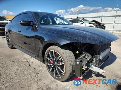 Czwarte zdjęcie samochodu z boku: 2024 BMW M440XI GRAN COUPE VIN:WBA13AW02RFT61133 - miniatura